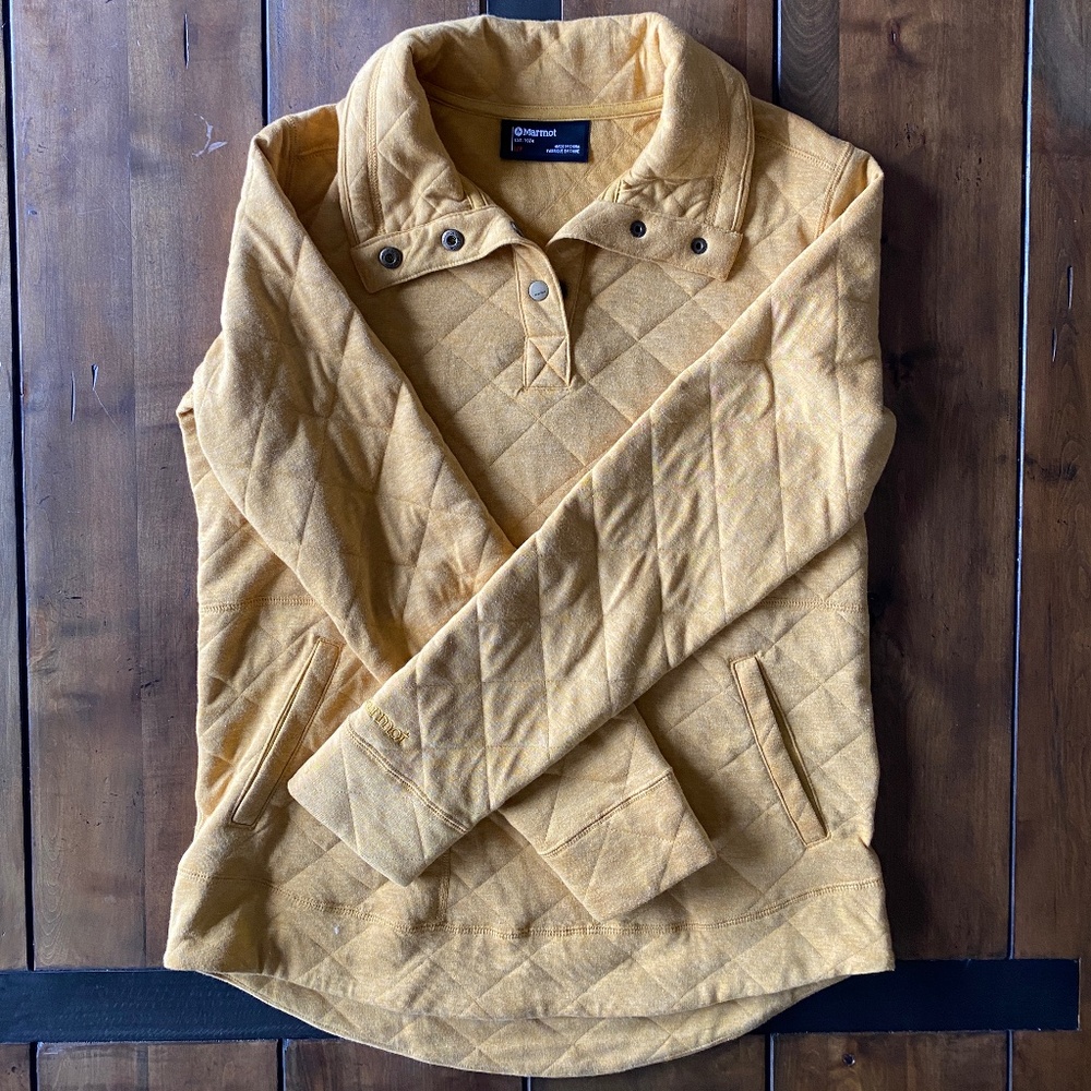 Women's Small Marmot Quilted 1/4 Snap Pullover Gold